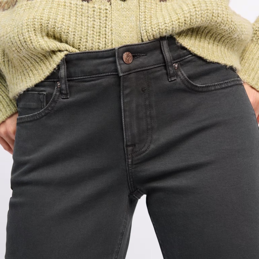 Classic Black Women's Jeans